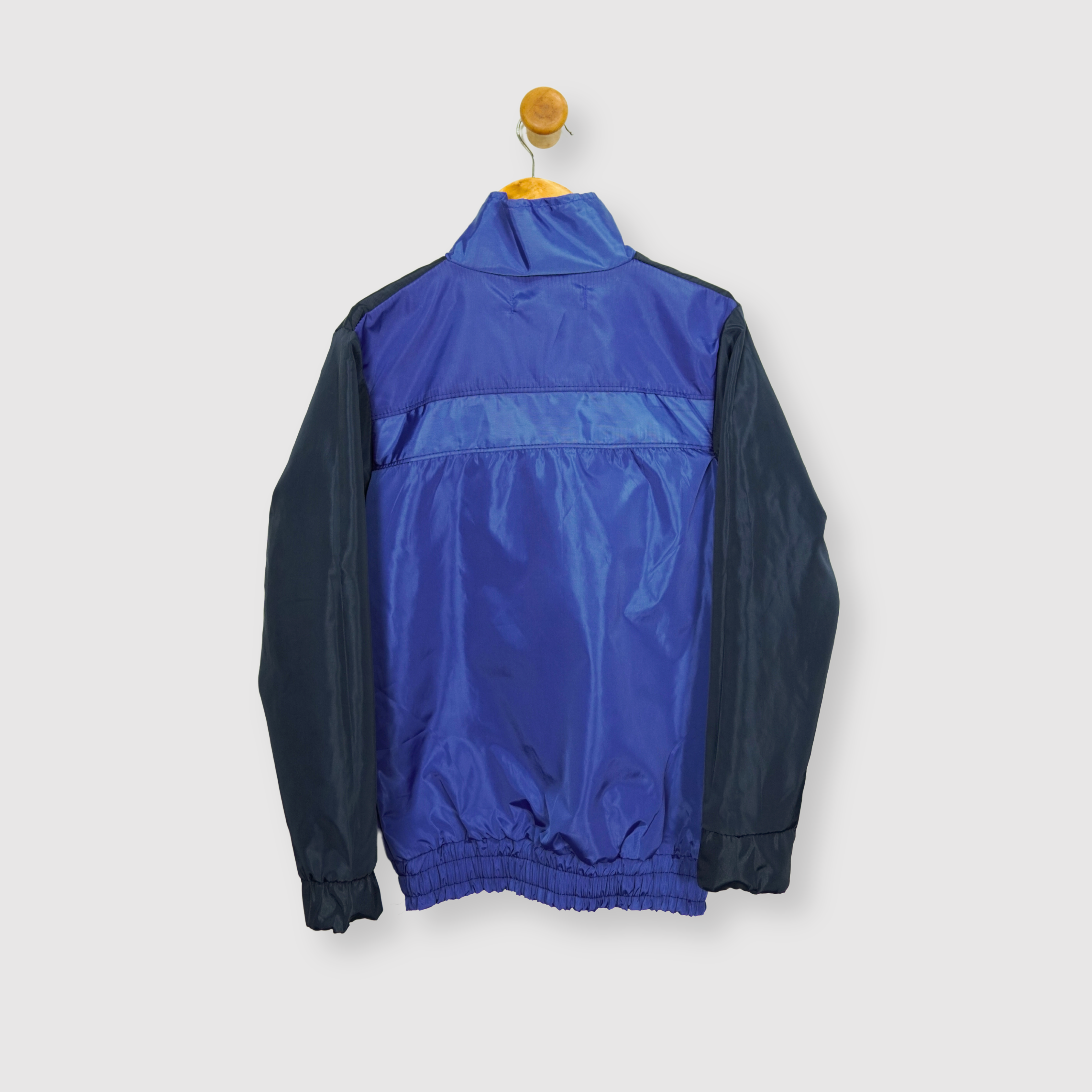 Sonic the Hedgehog Windbreaker jacket